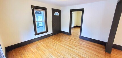 2309 Fillmore St NE in Minneapolis, MN - Building Photo - Building Photo