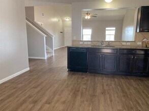 384 Discovery in Kyle, TX - Building Photo - Building Photo