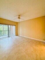 2917 Tuscany Ct in Palm Beach Gardens, FL - Building Photo