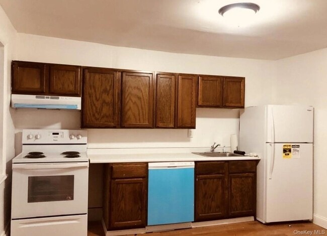 9 Kelly Hill Rd in Otisville, NY - Building Photo - Building Photo