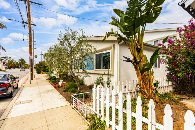 2625 4th St in Santa Monica, CA - Building Photo - Building Photo