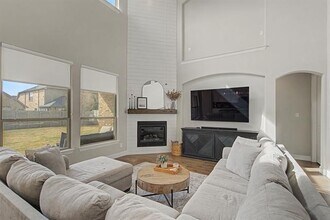 1521 13th St in Argyle, TX - Building Photo - Building Photo