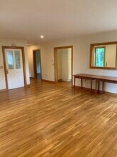 80 Common St in Groton, MA - Building Photo - Building Photo