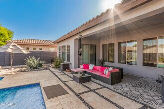 1902 E Desert Ln in Phoenix, AZ - Building Photo - Building Photo
