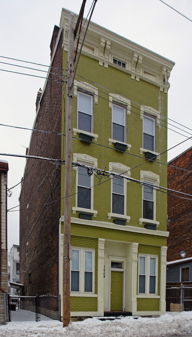 1048 Marshall Ave in Cincinnati, OH - Building Photo - Building Photo