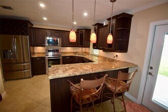 7340 NW 11th Ct in Plantation, FL - Building Photo - Building Photo