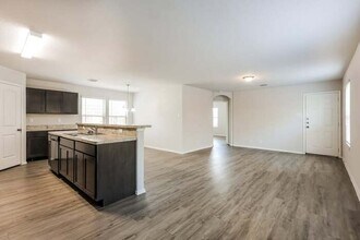 10315 Green Branch in San Antonio, TX - Building Photo - Building Photo