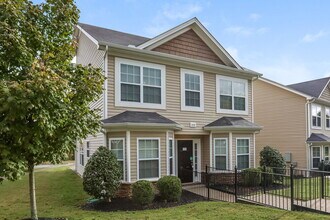 1428 Sprucedale Dr in Nashville, TN - Building Photo - Building Photo