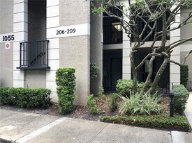 1055 Kensington Park Dr in Altamonte Springs, FL - Building Photo