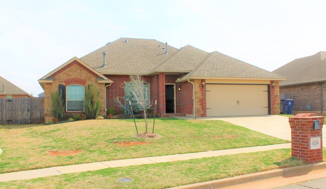 16204 Juliet Dr in Edmond, OK - Building Photo - Building Photo