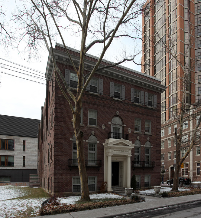 University Apartments in Toronto, ON - Building Photo