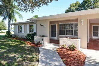 801 SW Ivanhoe Dr in Port St. Lucie, FL - Building Photo - Building Photo