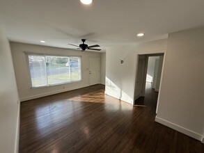 1865 Montclaire Ln, Unit 1867 in Vestavia Hills, AL - Building Photo - Building Photo