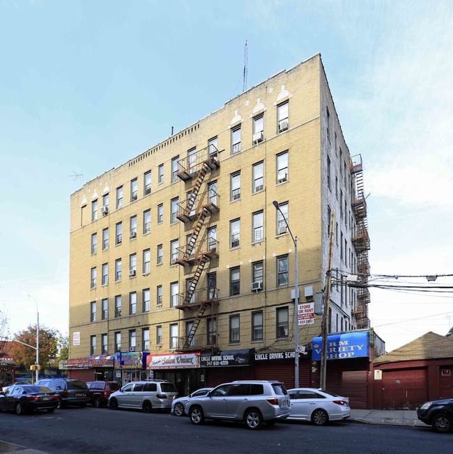 1741-1753 E 172nd St in Bronx, NY - Foto de edificio - Building Photo