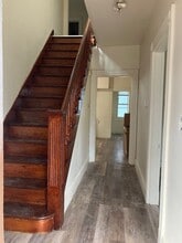 32 Crescent St in Ansonia, CT - Building Photo - Building Photo