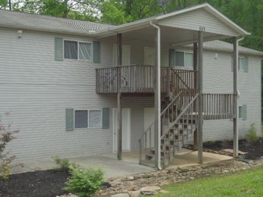 135 Anzie Way in Harriman, TN - Building Photo - Building Photo