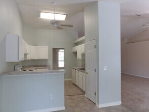 1189 Anderson St in Deltona, FL - Building Photo - Building Photo