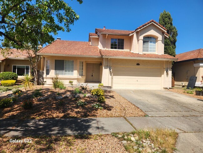 177 Cordoba Way in Windsor, CA - Building Photo - Building Photo