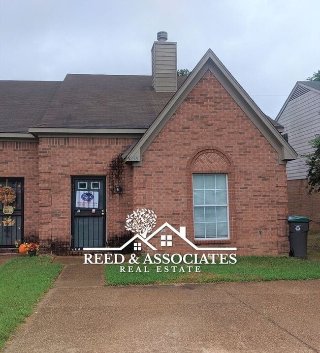 property at 6836 Meadow Chase Ln