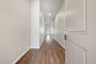 2022 Kenwood Ave in Lubbock, TX - Building Photo - Building Photo