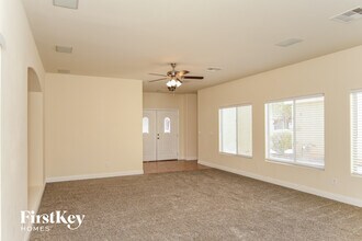 1680 Dark Wolf Ave in Las Vegas, NV - Foto de edificio - Building Photo