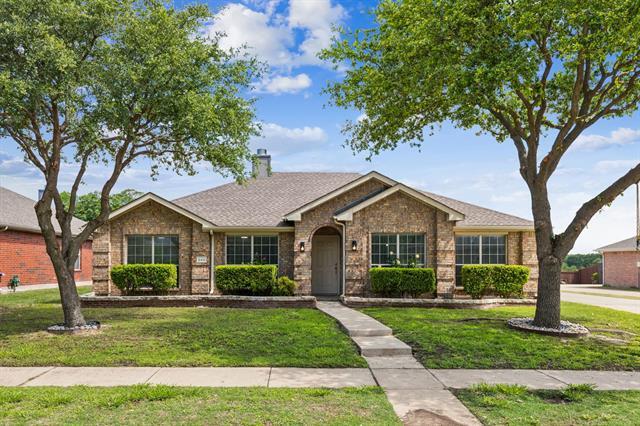 549 Seminole Trail in Murphy, TX - Building Photo