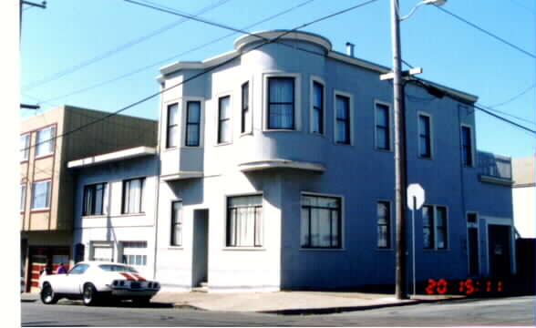 296 Lisbon St in San Francisco, CA - Foto de edificio - Building Photo