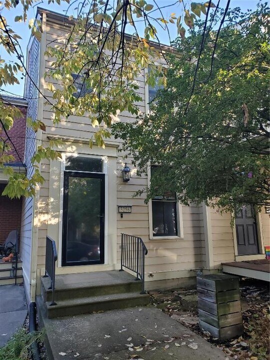 3256 Domain St in St. Charles, MO - Building Photo