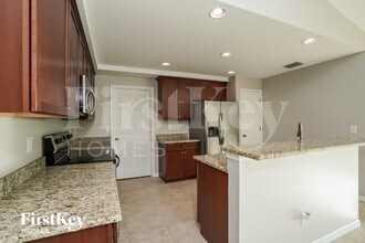 1121 NW Juanita Pl in Cape Coral, FL - Building Photo - Building Photo