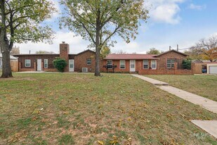 2023 S 5th St in Abilene, TX - Foto de edificio - Building Photo