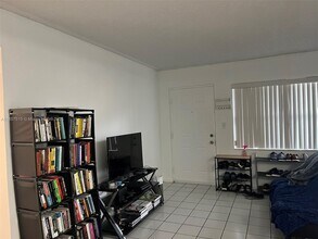 8615 NW 5th Terrace in Miami, FL - Building Photo - Building Photo