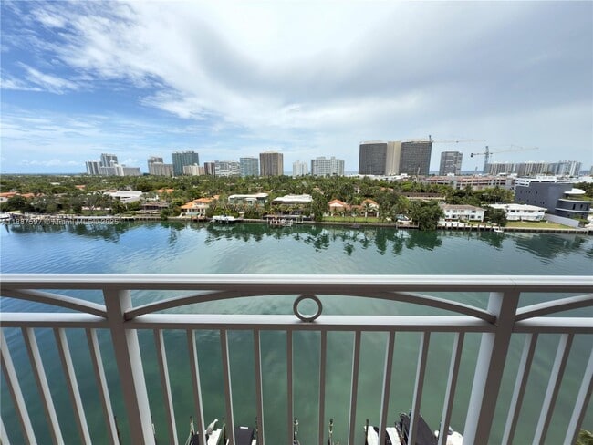property at 9751 E Bay Harbor Dr