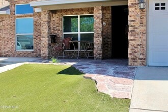 704 Colchester Dr in El Paso, TX - Building Photo - Building Photo