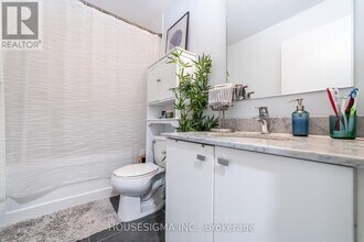 150 E Liberty St in Toronto, ON - Building Photo - Building Photo