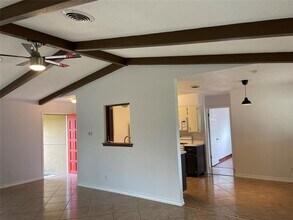 5506 Gloucester Ln in Austin, TX - Building Photo - Building Photo