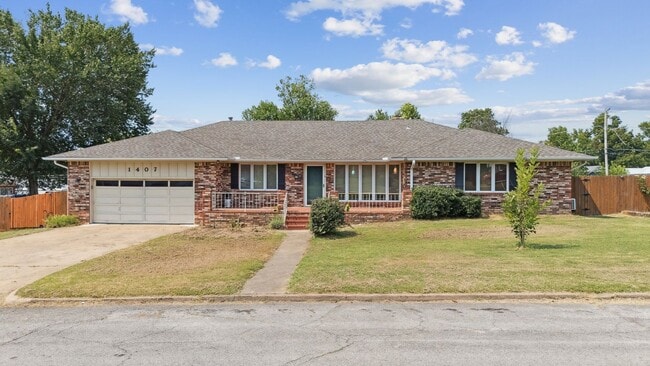 property at 1407 E Fairview Ave