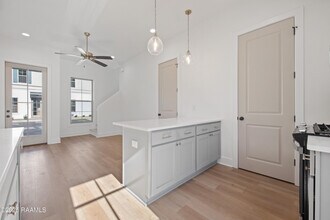 210 Steiner Oaks in Lafayette, LA - Building Photo - Building Photo