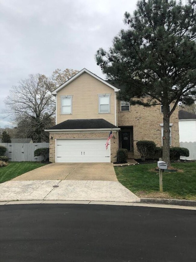 property at 1816 Coral Bay Ct