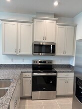3205 Douglas Fir Dr in Apopka, FL - Building Photo - Building Photo