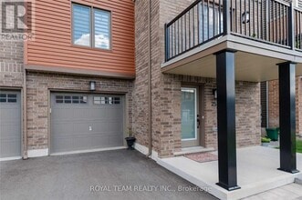 25 Kodiak Tsse in Barrie, ON - Building Photo - Building Photo