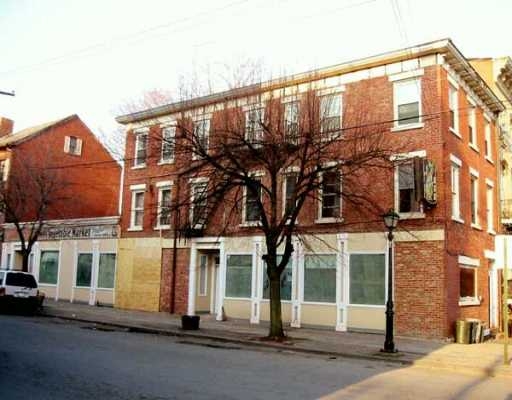 92 Washington St in Newburgh, NY - Building Photo