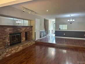 62 Goodwin Dr in North Brunswick, NJ - Building Photo - Building Photo