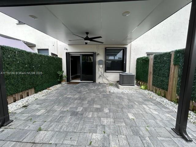 11335 SW 248th Terrace in Princeton, FL - Building Photo - Building Photo