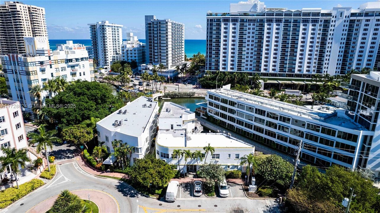 2383 Flamingo Dr in Miami Beach, FL - Foto de edificio