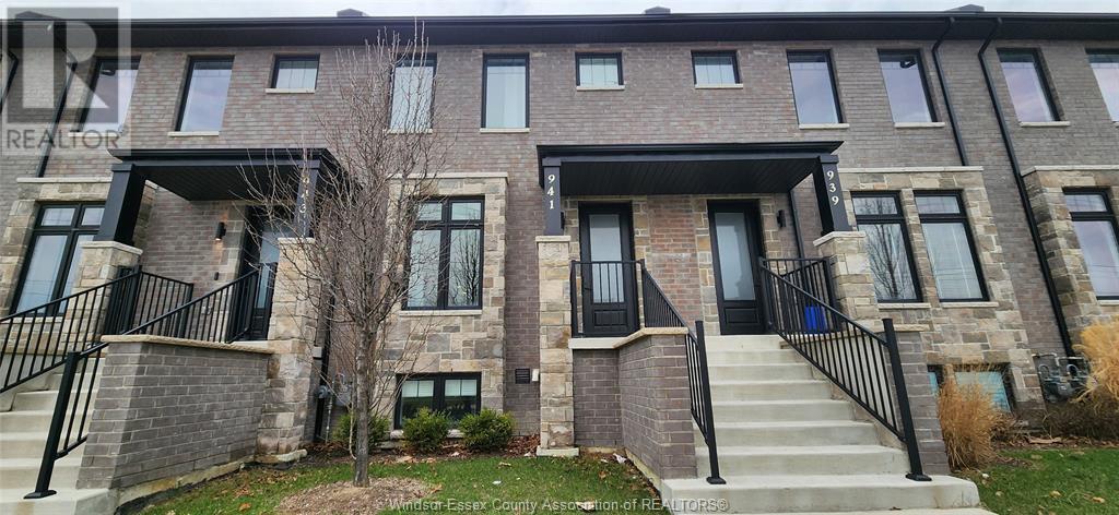 953 Walker Rd in Windsor, ON - Building Photo