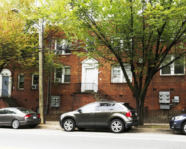 558 Malcolm X Ave SE