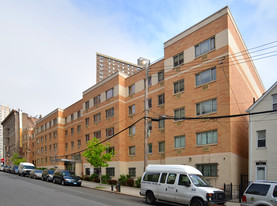 Courtlandt Avenue Apartments