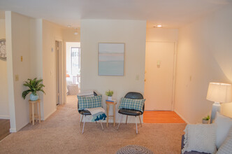 3140 US-209, Unit 2H in Kingston, NY - Building Photo - Building Photo