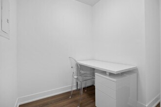 70 George Butchart Dr in Toronto, ON - Building Photo - Building Photo