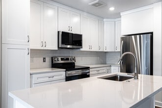 Mount Auburn Apartments in Auburn, ME - Building Photo - Interior Photo